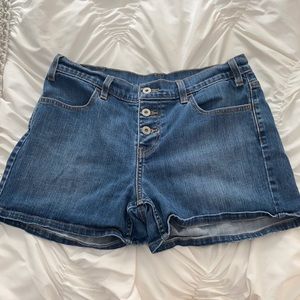 Levi’s denim jean shorts